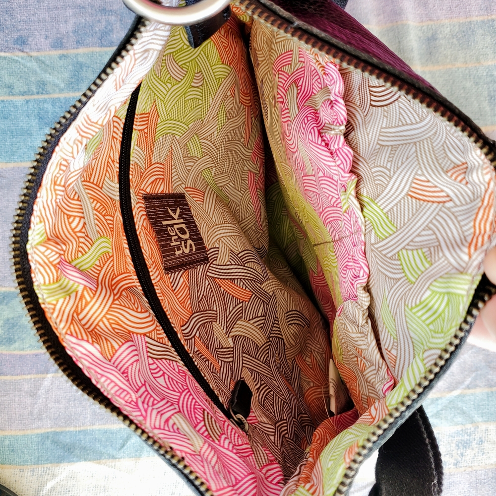 The Sak Black Leather Crossbody Bag - Picture 2 of 3